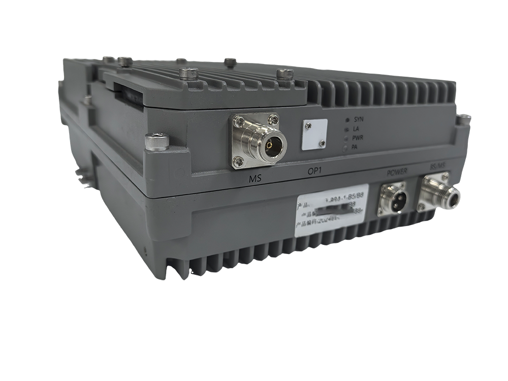  邗江三频手机信号接收器2000㎡